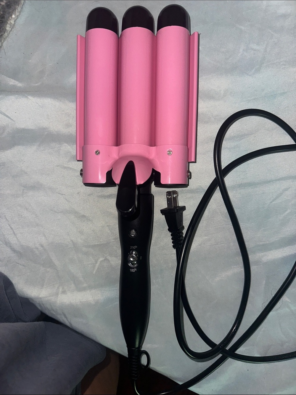 Pink Triple Barrel Hair Waver